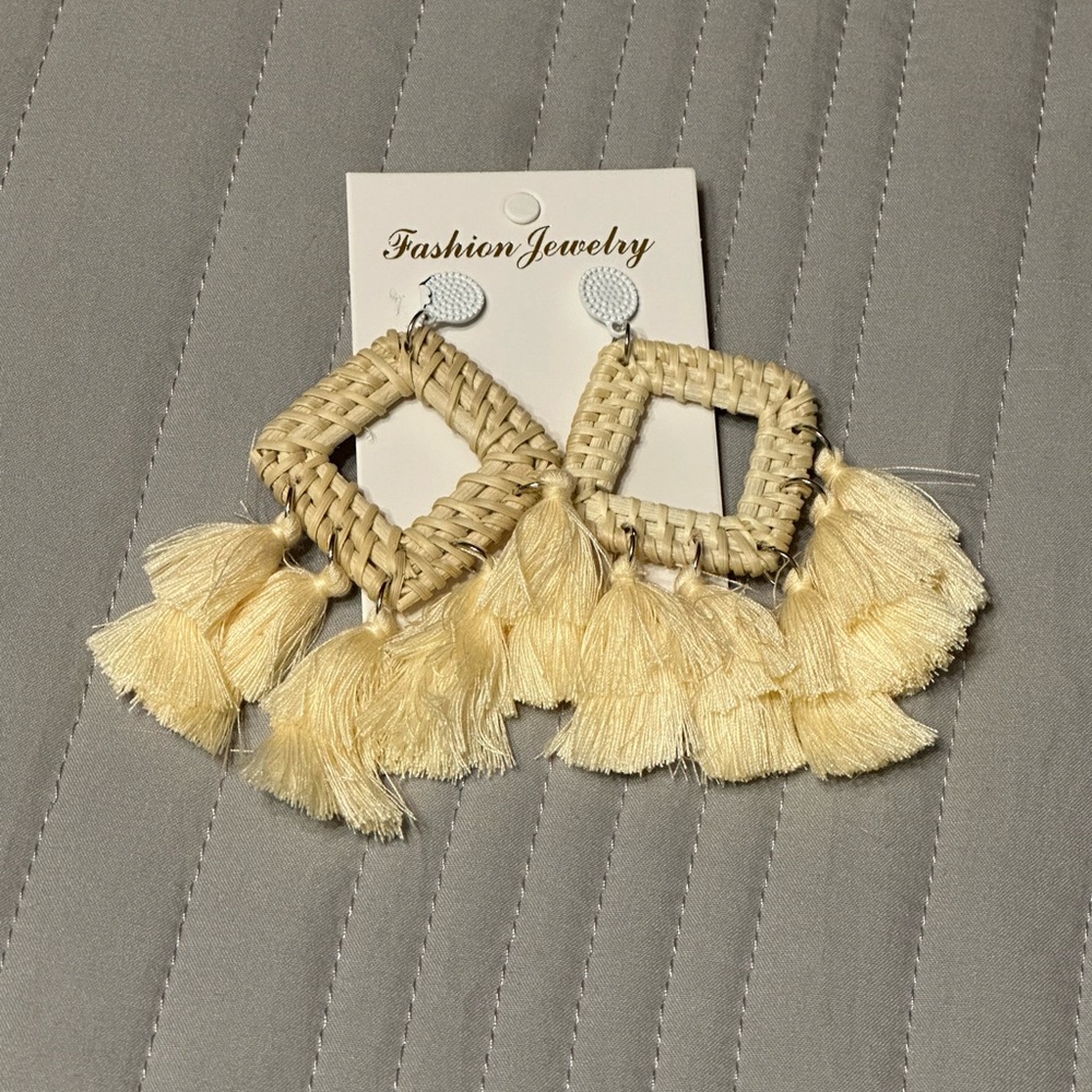 Rattan and Tassel earrings